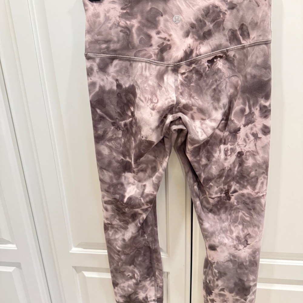 lululemon Align High-Rise Crop 21" - size 6 - Picture 3 of 5